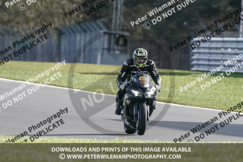 donington no limits trackday;donington park photographs;donington trackday photographs;no limits trackdays;peter wileman photography;trackday digital images;trackday photos